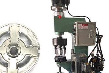 如何提高實心鉚釘機的鉚接強度?