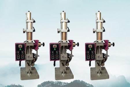 鉚釘機供應商批發價格高嗎?