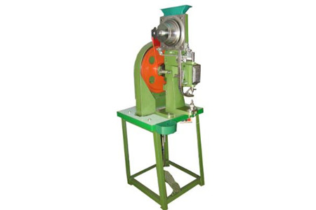 實心鉚釘機(jī)應(yīng)該符合哪些技術(shù)要求?