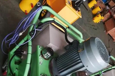 鉚釘機壓力怎么調?碩峰廠家來告訴你!