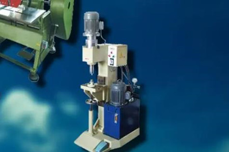 實心鉚釘機價格差異都源于哪些因素?廠家說明!