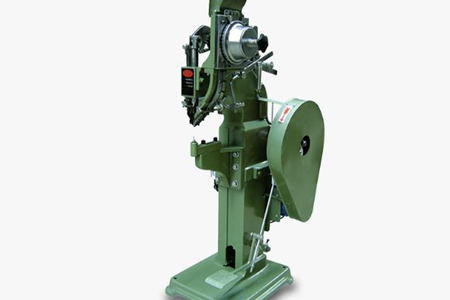 鉚釘機(jī)為什么使用遠(yuǎn)程無(wú)壓卸載?理由很簡(jiǎn)單!